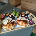 Bed & Breakfast La Chamade En Beaujolais 3*