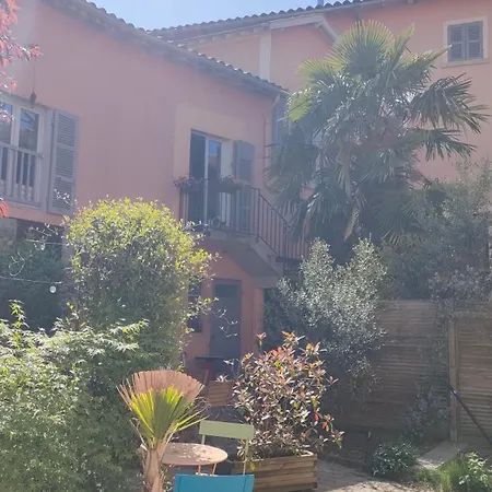 Bed & Breakfast La Chamade En Beaujolais